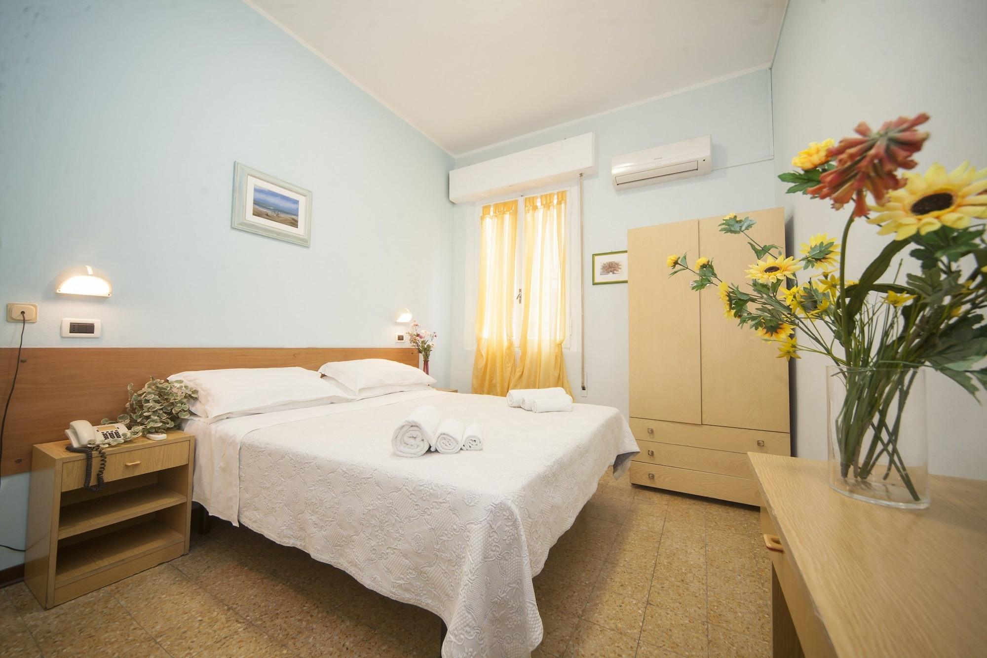 Hotel Eliseo Ріміні Екстер'єр фото