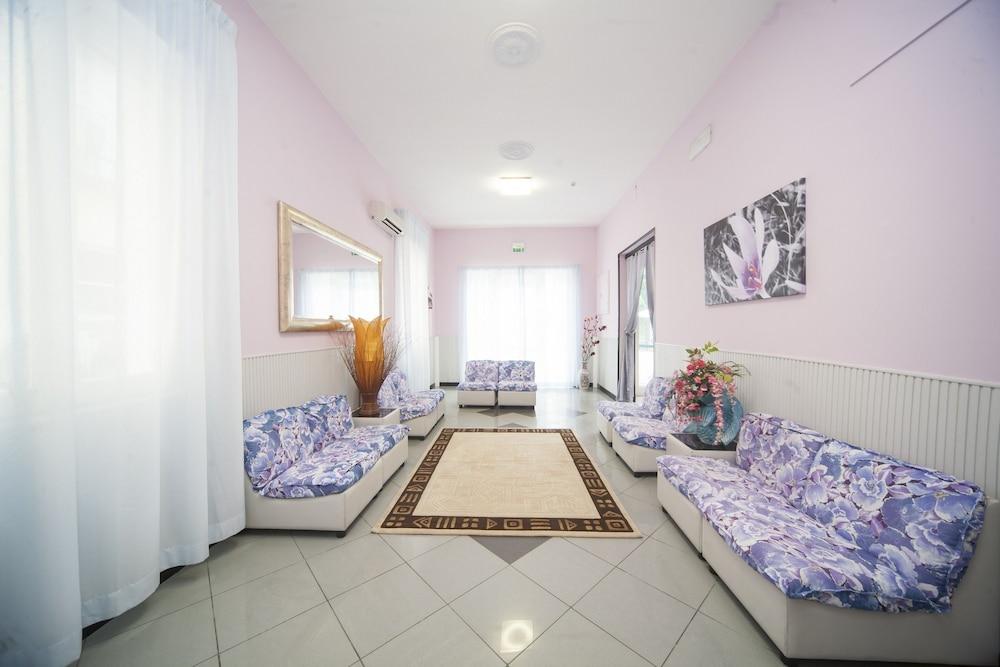 Hotel Eliseo Ріміні Екстер'єр фото