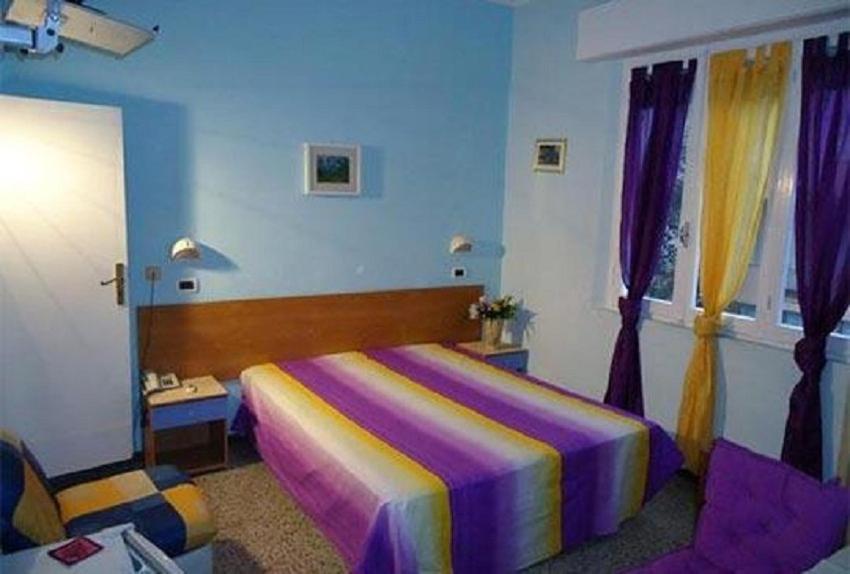 Hotel Eliseo Ріміні Екстер'єр фото